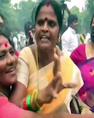 உயர்நீதிமன்ற உத்தரவு எதிரொலி.. ஓபிஎஸ் ஆதரவாளர்கள் கொண்டாட்டம்