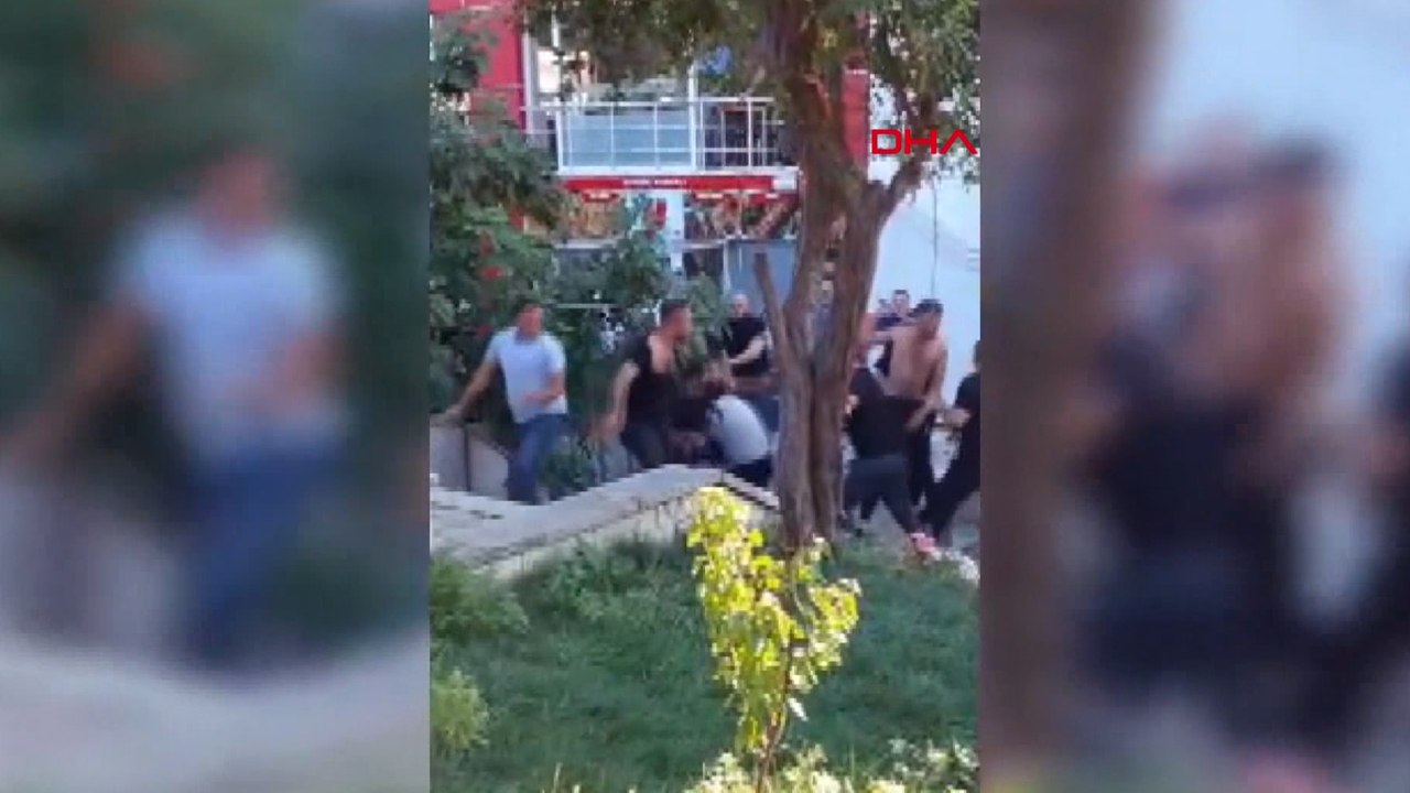 Güngören'de esnafla nakliyecilerin park kavgası