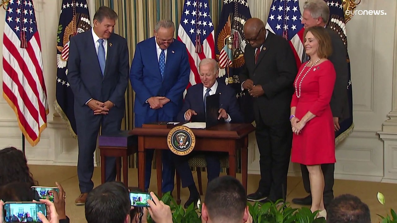 Joe Biden promulga Inflation Reduction Act
