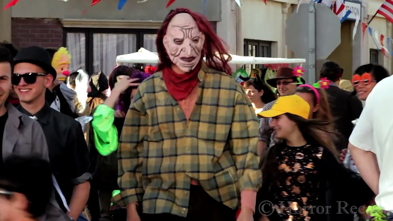Teenagers Piss Off Hillbilly’s Who Turn Out To Be Cannibals