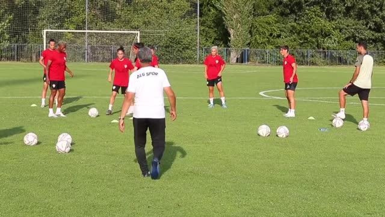 ALG Spor, UEFA Kadınlar Şampiyonlar Ligi'nde tu...