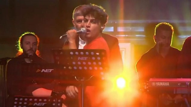 Konserde herkes bir anda buz kesti: Konya uyan artık, AK Parti’ye oy verme!