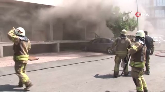 Ümraniye’de mobilya atölyesinde korkutan yangın