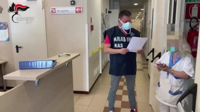 Ferragosto, controlli Nas in case di riposo: il 20% delle strutture irregolari