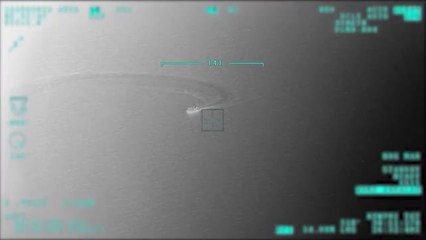 Yunanistan'ın, göçmenleri Türk kara sularına ittiği anlar görüntülendi