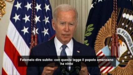 Biden firma un vasto piano di investimenti su clima e salute