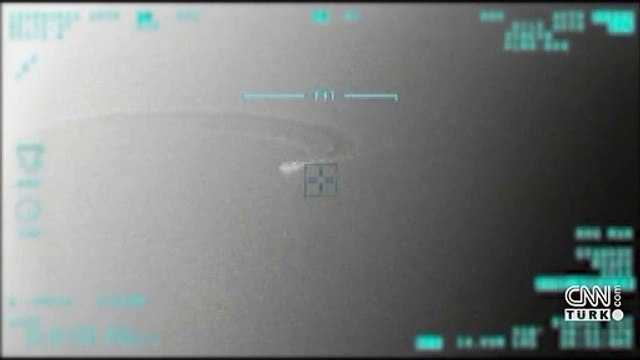 SON DAKİKA: Yunanistan'ın göçmenleri Türk kara sularına ittiği anlar İHA ile tespit edildi