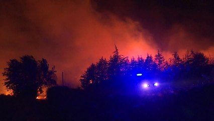 Portugal lucha para controlar gran incendio en un parque natural