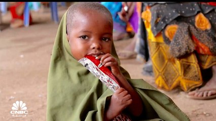 العالم يكافح لتحقيق أمنه الغذائي.. والصومال تستسلم لفيروس الجوع