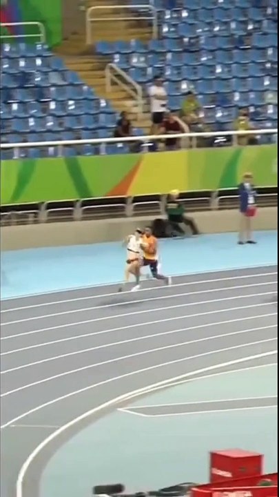 How a blind woman competes in the paralympics