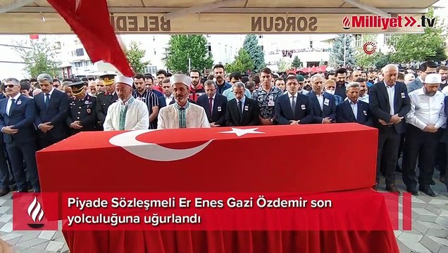 Şehit Enes Gazi Özdemir son yolculuğuna uğurlandı