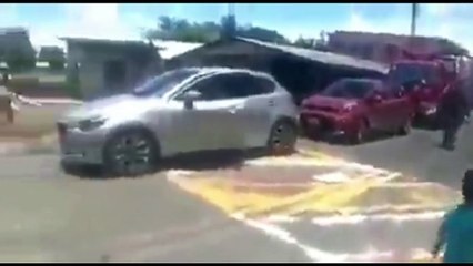 (Urgente) FARC patrulla en Santo Domingo, Arauca
