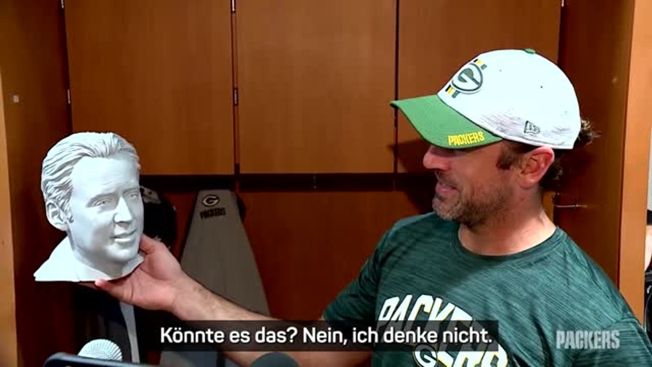 Aaron rodgers und seine nicolas-cage-büste