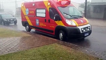 Criança fica ferida ao sofrer queda em Cmei no Bairro Cataratas