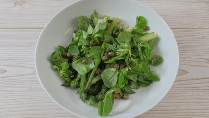 3-Ingredient salad dressings to level up your salad game