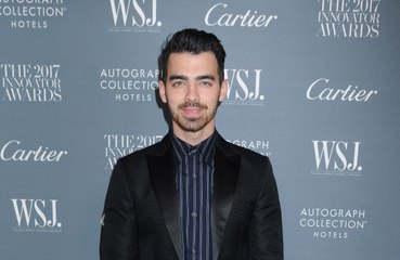 Joe Jonas thinks it's 'great' to see more men wearing make-up