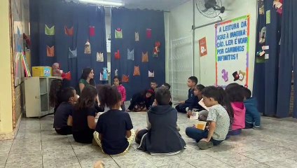 Estudante cria projeto para despertar interesse pela escrita e leitura