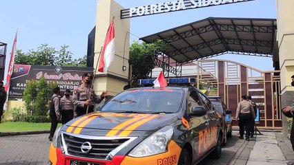 Detik Proklamasi Pengendara Depan Mako Polresta Sidoarjo Diberhentikan