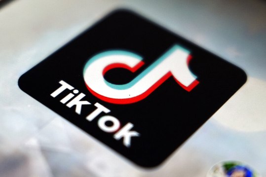 TikTok cracking down on political ads
