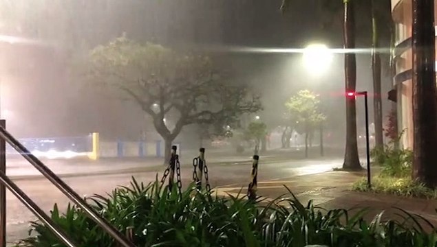 Fortes ventos e grande volume de água atingem Cascavel nesta quarta (17)