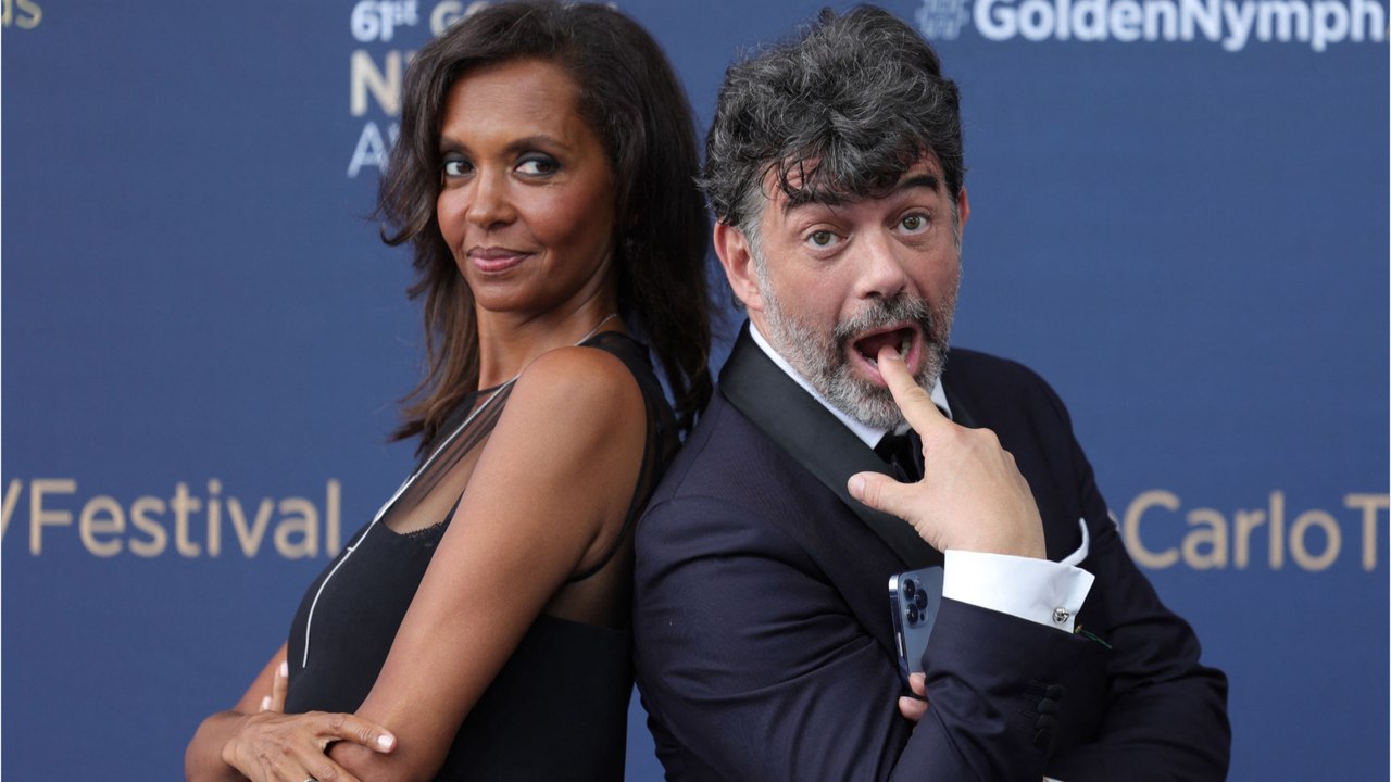 GALA VIDEO - Le tendre message de Stéphane Plaza à Karine Le Marchand « Merci de me consoler "