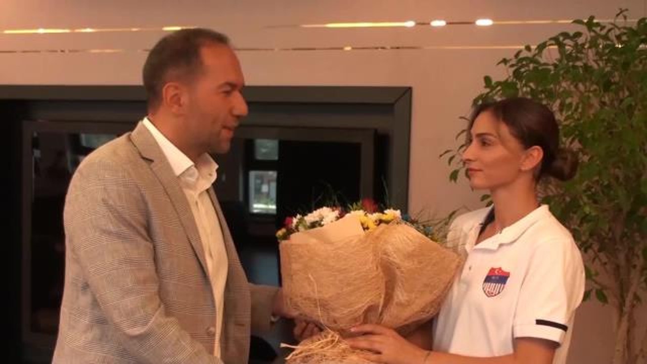 Niğde haberi: Niğde Belediye Başkanı Özdemir: "Hedefimiz Şampiyonluk"