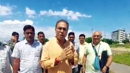 कृष्ण मंदिरों के बाहर अव्यवस्था देख इस भाजपा विधायक का फूटा गुस्सा