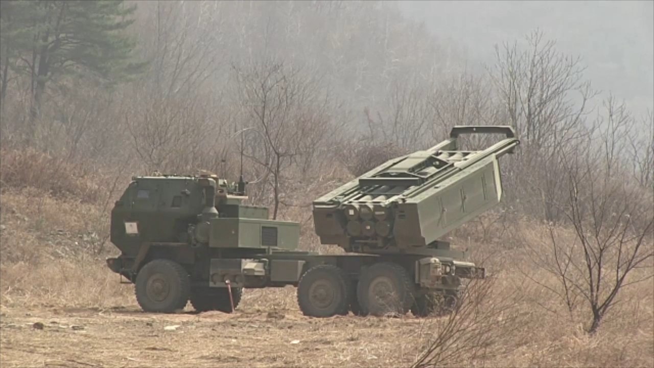 Bis zu 100 russische Soldaten von einer HIMARS-Rakete getötet
