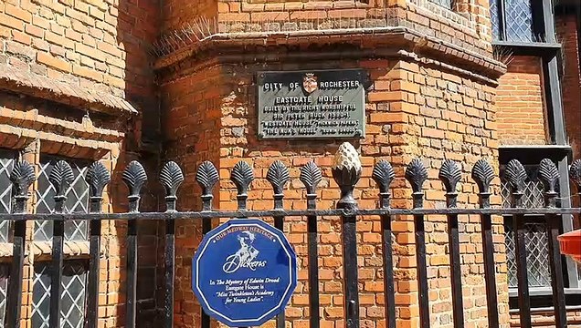 Liz Foster started making quiz trail booklets for various locations in Kent