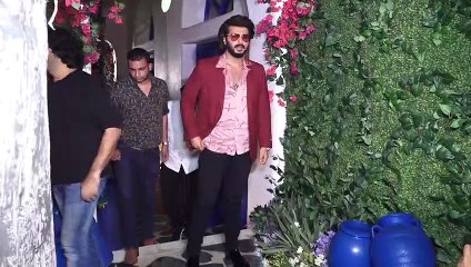 Malaika Arora, Arjun Kapoor, Gauri Khan makes heads turn at an event