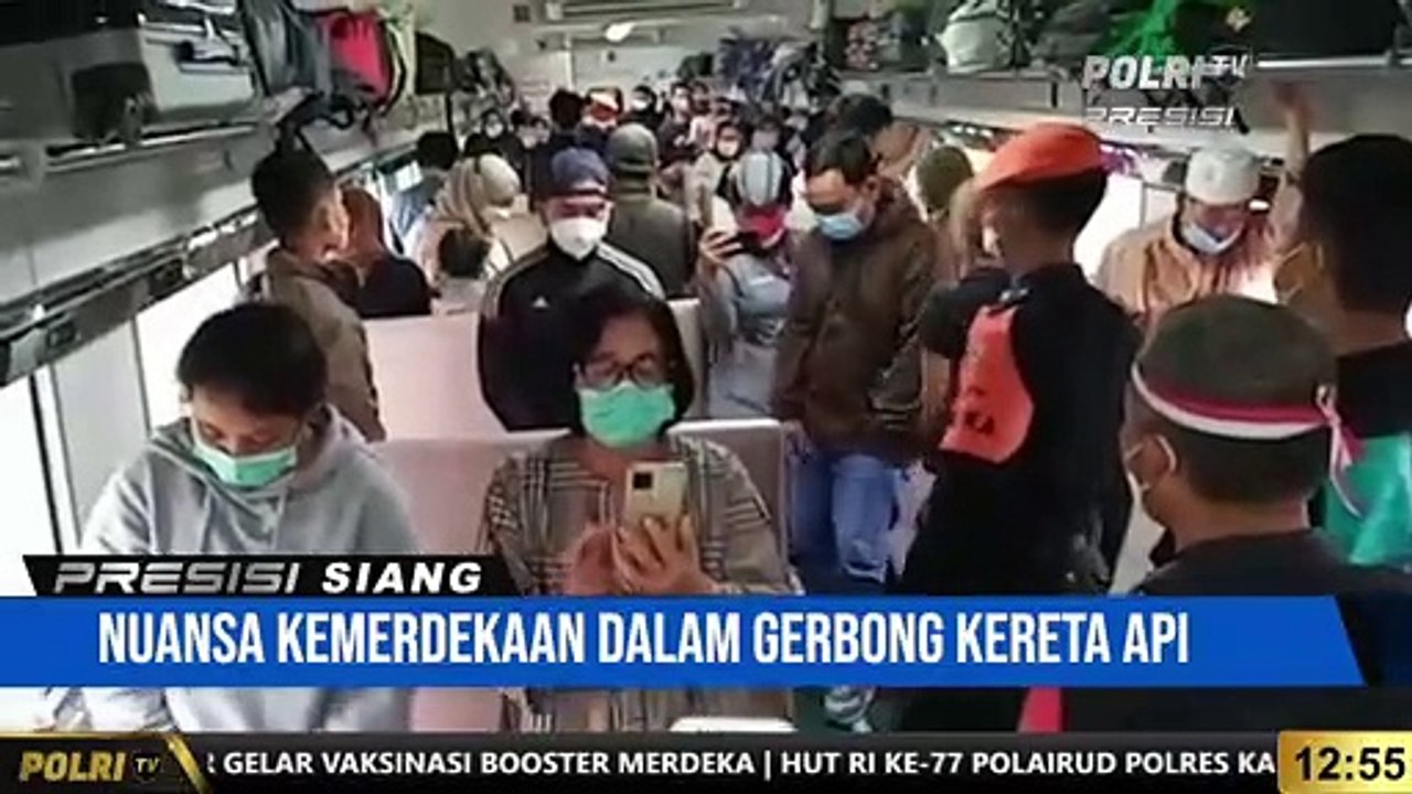 Peringati HUT Ke-77 RI, Penumpang KAI Serayu Mengheningkan Cipta Dalam Gerbong Kereta Api Perjalanan Senen-Purwokerto