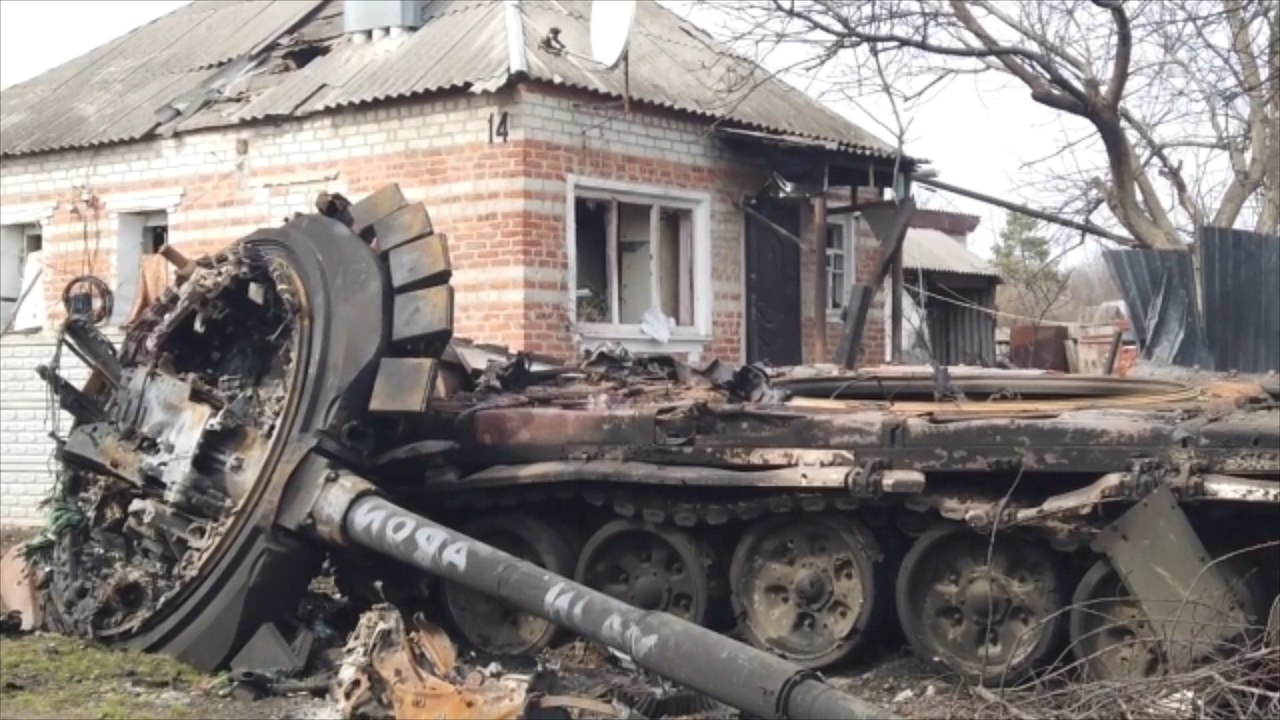 Russen verlieren Panzer, weil Truppen sie nicht schützen können