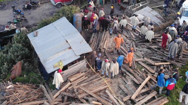 Rescatan con vida a los nueve mineros atrapados en Lenguazaque, Cundinamarca