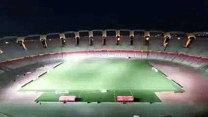Bari: le spettacolari prove tecniche della nuova illuminazione del San Nicola - VIDEO