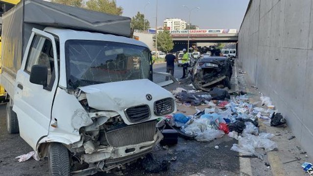 Gaziantep haberleri | GAZİANTEP'TE ZİNCİRLEME KAZA 3 YARALI