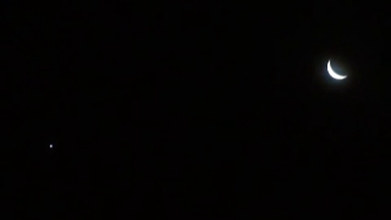 Close Approach of Moon and Venus 2021 Live