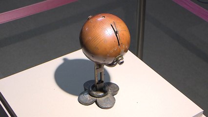 공 모양 조선시대 휴대용 해시계 '일영원구' 첫 확인 / YTN