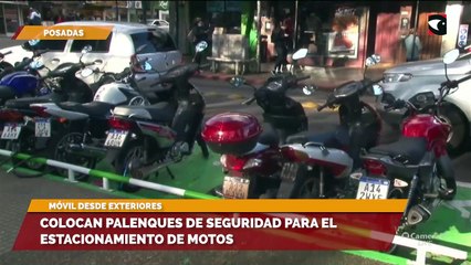 Colocan palenques de seguridad para el estacionamiento de motos