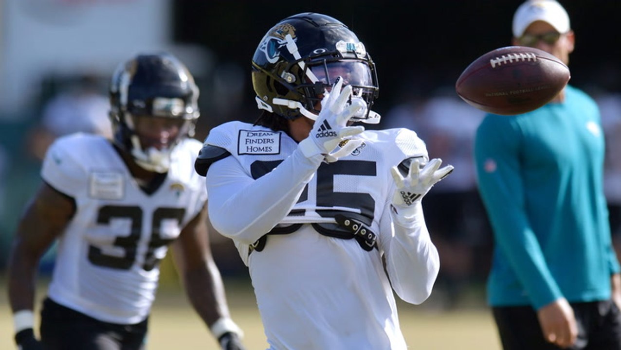 Jaguars RB James Robinson Expected To Play Week 1