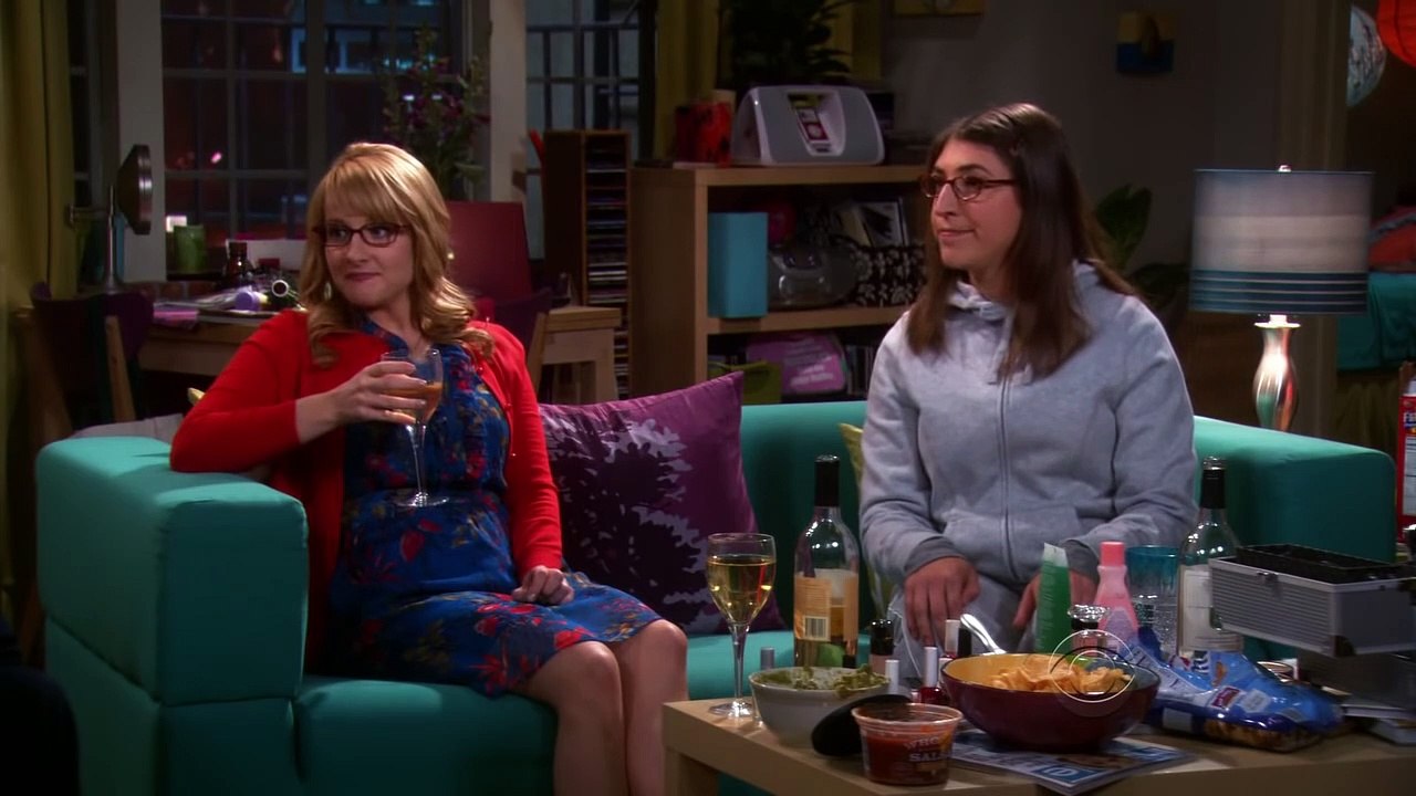 Girls play truth or dare - The Big Bang Theory