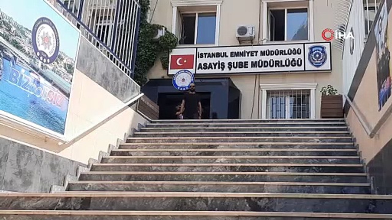 Esenyurt'ta korkunç cinayet: Arkadaşını evinde öldürdü