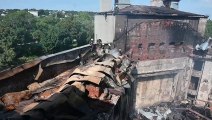 مبان سكنية أتت عليها نيران القصف في خاركيف ثاني مدن أوكرانيا