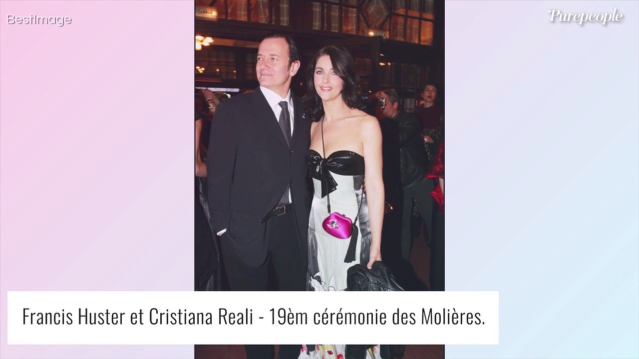 Cristiana Reali et Francis Huster : Leurs filles Elisa et Toscane "lâchées dans la nature", photos loin d'eux