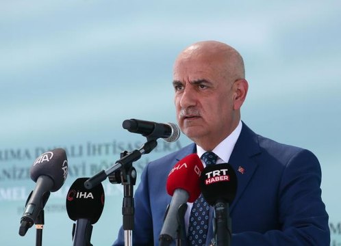 İzmir ekonomi haberi | Dikili Tarıma Dayalı İhtisas Sera Organize Sanayi Bölgesi'nin temeli atıldı (1)