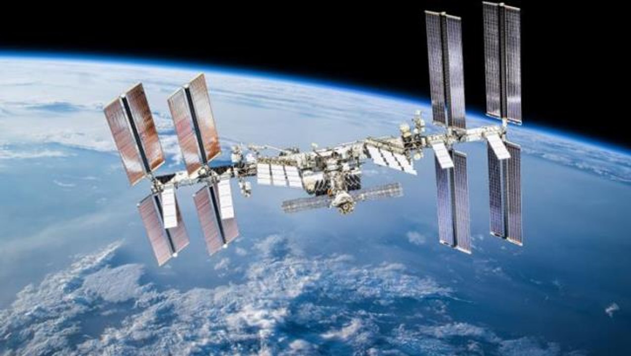 8 yaşındaki kız, amatör radyo kullanarak Amerikalı astronot ile sohbet etti