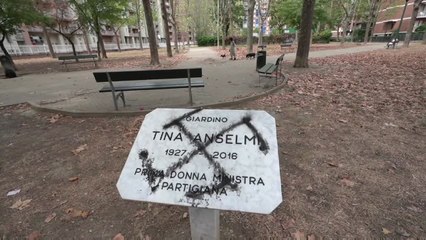 Torino, svastica sulla targa di Tina Anselmi