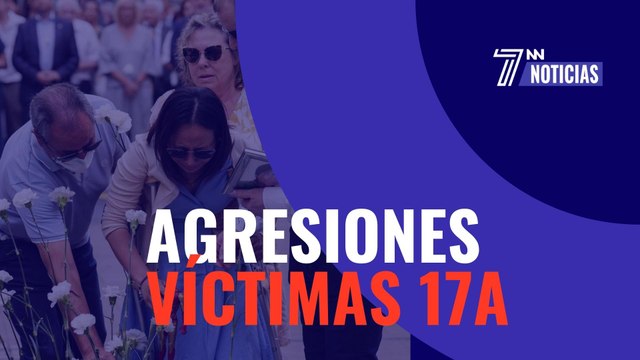 El independentista Francesc: de cantar el Bella Ciao junto a Pilar Rahola frente a la embajada italiana tras la detención de Puigdemont, a zarandear a las víctimas del atentado del 17A