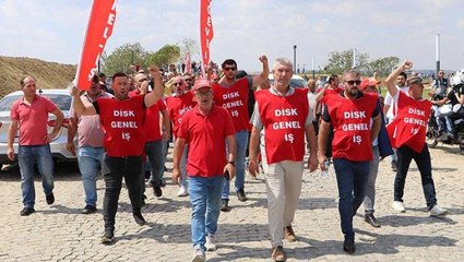 Kılıçdaroğlu'nun katılacağı tören öncesi CHP'li belediyenin işçilerinden ek zam eylemi