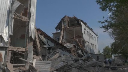 Saldırılar sonucu "Harkiv Politeknik Enstitüsü" binası kullanılamaz hale geldi