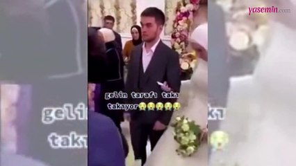 Bu düğünde takı merasimi çok değişik! Kafaya vura vura...